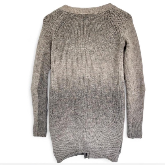 XXS X-Small Wilfred Aritzia Tan Gray Ombré Italian Yarn Cardigan Wool Blend - Picture 3 of 13